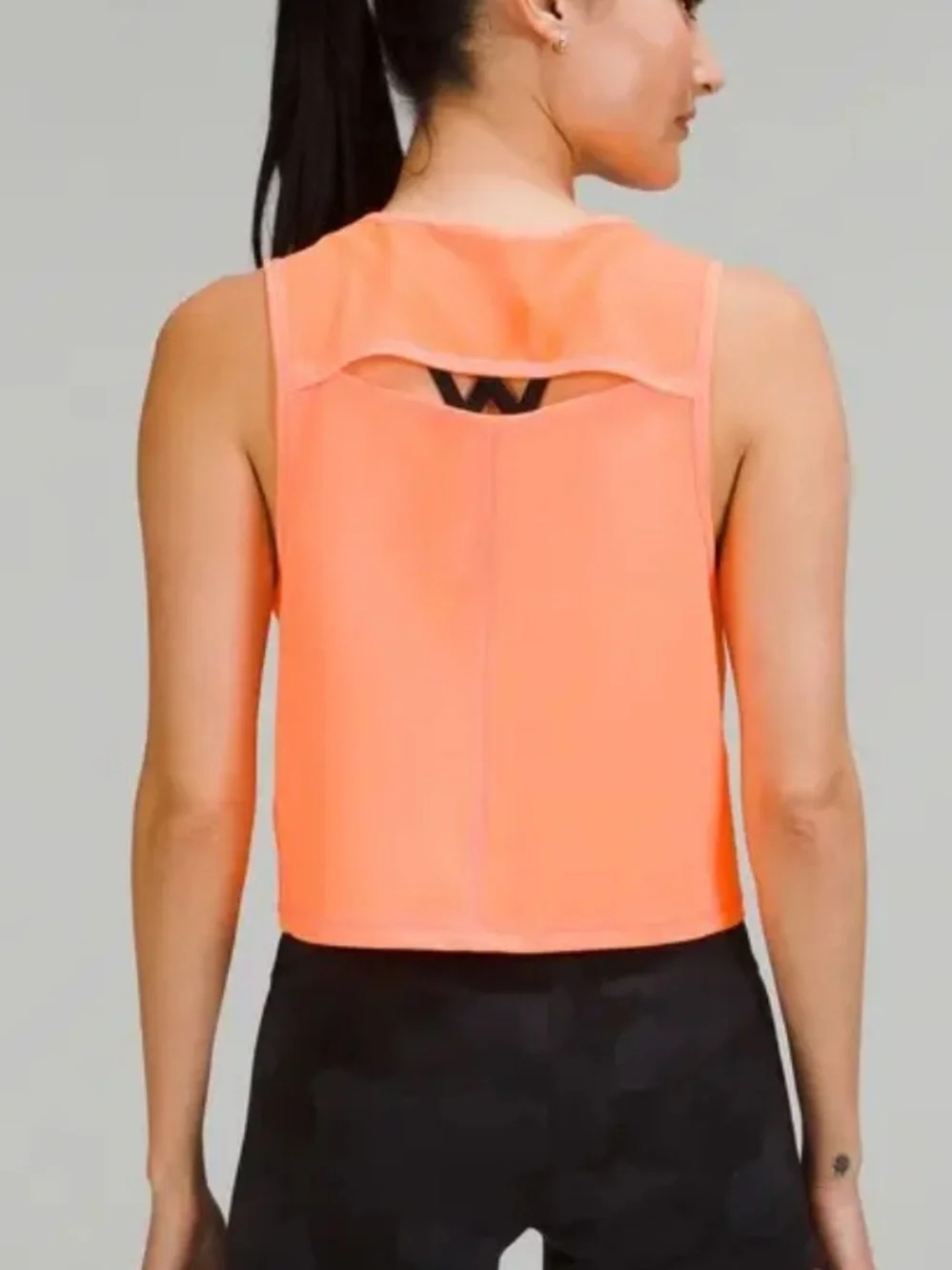 Lululemon Sculpture Cropped Tank in highlight orange NWT 10